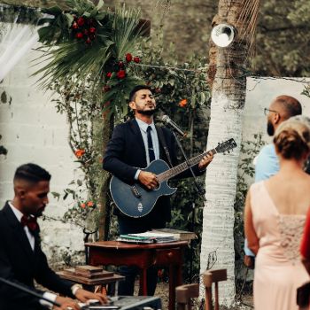 Dancing to Your Own Beat at Your Wedding