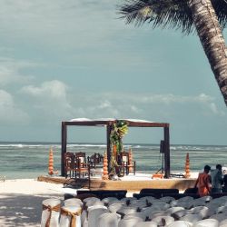 A Simple Approach To Planning a Destination Wedding